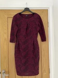 F&F Dress Size 10 Pencil Straight Soft Tapestry Pattern 3/4 Sleeve Burgundy - Picture 1 of 5