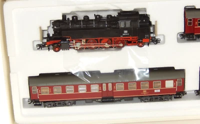 Märklin H0 28508 Zugpackung Nahverkehr der DB mit Dampflok BR 086 - Bild 1 von 2