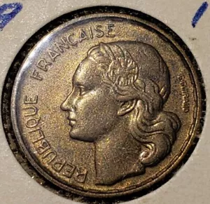 1952 France 20 Francs Rooster animal LIGHTLY CIRCULATED - Picture 1 of 4