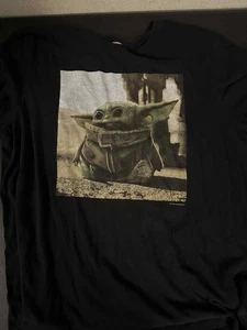Star Wars Mandalorian T-Shirt - Baby Yoda - Old Navy - XL Herren - Bild 1 von 3