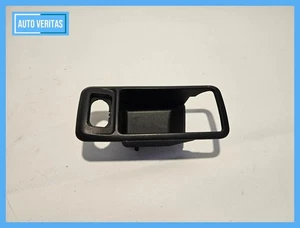 Holder TÜ Inner handle Holder 3M51226A36ADW Ford Focus Tournament 1.6 16V Built  - Picture 1 of 3