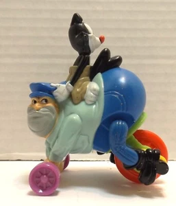 Warner Bros 1993 Vintage Toy - Picture 1 of 2