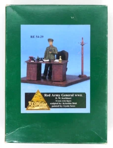 Resination Red Army General WWII 54mm 1:35 RE 54-29 Model Kit Russian Resin - Bild 1 von 3