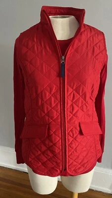  Chaleco acolchado rojo VANHEUSEN y camiseta roja VANHEUSEN ambas talla pequeña Foto 1 de 4