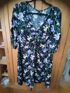 George Floral Fit And Flare Dress, Size 16- Mint Condition - Picture 1 of 13