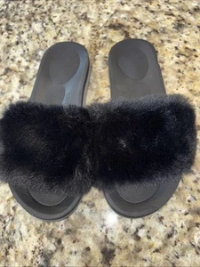 CoFace Women's Black Fur Slipper Sandals with Rubber Soles Size 7. 3703 - Picture 1 of 5