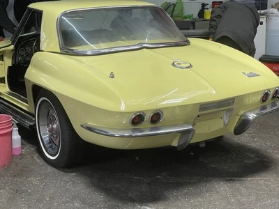 Chevrolet Corvette 1967 techo rígido convertible Foto 1 de 4