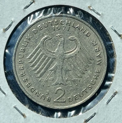 German 2 Deutsche Mark 1971 Coin  VF J Mint Mark - Image 1 of 2