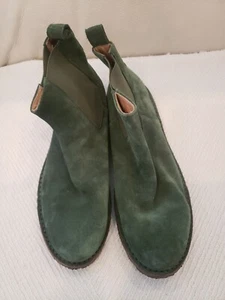 Barney's New York Men's Chelsea Boot Green Size 11.5 M Made In Italy - Picture 1 of 10