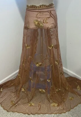 Tela de encaje bordado multi lentejuelas dorado óxido 50” ancho vendido por yarda Foto 1 de 4
