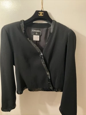Traje Chanel Mujer Negro Con Lentejuelas Talla 38 ¡¡HERMOSO Traje Vacacional!!! Foto 1 de 4