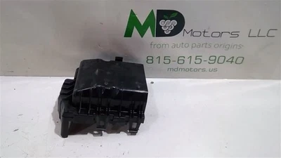 Chevrolet Tahoe 2017-2020 cubierta de bloque de conexiones 22773472 Foto 1 de 4