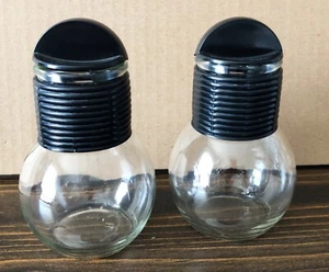 Set of Two Hottle Carafes With Lids for Tea or Coffee - Picture 1 of 4