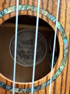 Luna Electro-Acoustic Ukulele + Case - Picture 1 of 3
