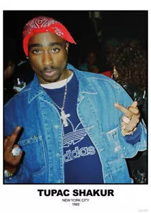 2PAC 2 PAC TUPAC SHAKUR POSTER SHOWING MIDDLEFINGER NEW YORK 1993 - Bild 1 von 1