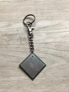 Vintage Intel Processor Pentium 4 1.8GHZ 478 CPU Key Chain Keyring KeyChain - Picture 1 of 4