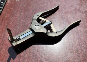 Large Hellerman Expanding 3 Prong Pliers Sleeve Fitting Tool - Picture 1 of 4