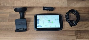 TomTom Go 5000 4FL50 navegación por satélite Reino Unido y Europa mapas de por vida con grabación de rutas  - Imagen 1 de 12