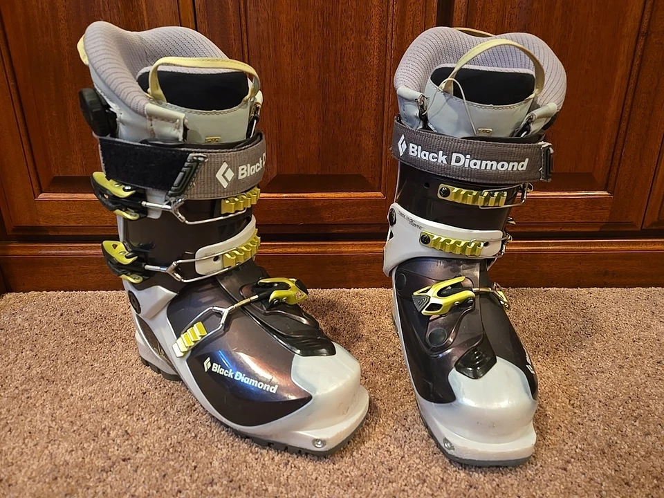 Botas de esquí de turismo alpino Black Diamond Swift 100, Mondopoint 23, bobinadora BOA Foto 1 de 4