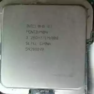 Intel Pentium 4 540 3.2 GHz 3.20GHZ/1M/800 SL7KL Socket 775 - Picture 1 of 1