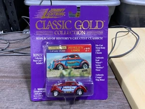 Johnny Lightning CLASSIC GOLD 1933 WILLY'S GASSER 27 RED - Picture 1 of 1