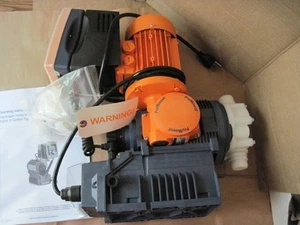 Prominent Sigma S1CB Metering Dosing Pump, 26.7 GPH, 58 PSI, 100-240 V, NEW - Picture 1 of 18