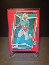 TYREEK HILL MIAMI DOLPHINS NFL SANDWICHES ROOKIES & STARS RED TRADING CARD