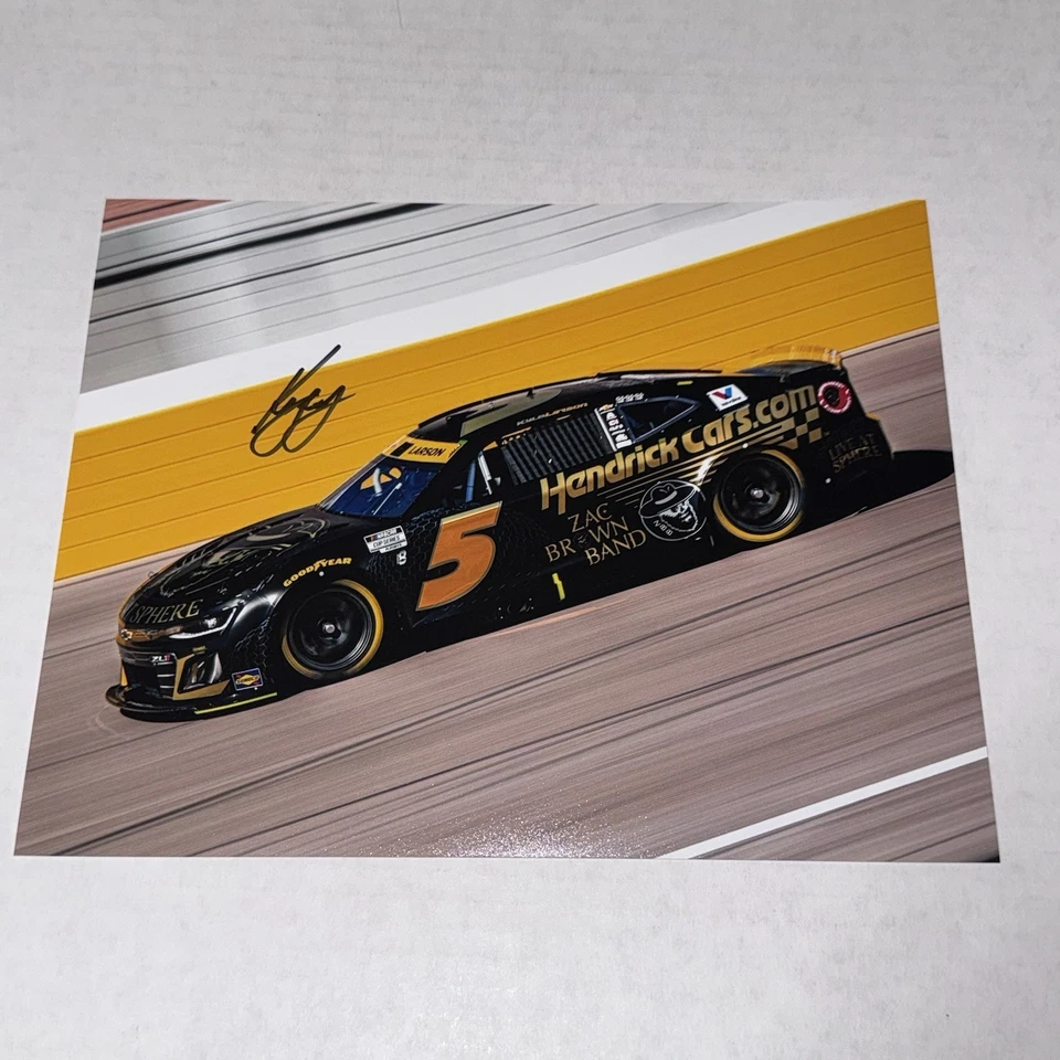 Kyle Larson ZAC BROWN BAND #5 CHEVY ZL1 2025 NASCAR CHAMPION 8x10 foto firmada Foto 1 de 1