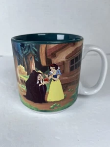 Vintage Disney Snow White Seven Dwarfs Coffee Mug Cup Green Inside (KT139) - Picture 1 of 8
