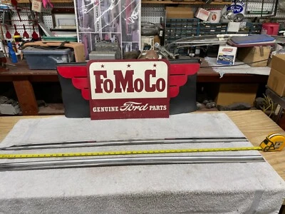 Ford Crestline 1954 guardabarros delantero de acero inoxidable (R y L) Foto 1 de 4