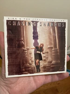 Kira & The Strange Familiar Chasing Shadows EP CD Foto 1 de 2