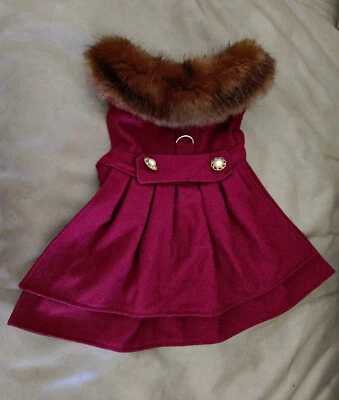 BURGUNDY WOOL BLEND w/ FAUX FUR COLLAR DOG COAT  Sz  MEDIUM - Image 1 of 4
