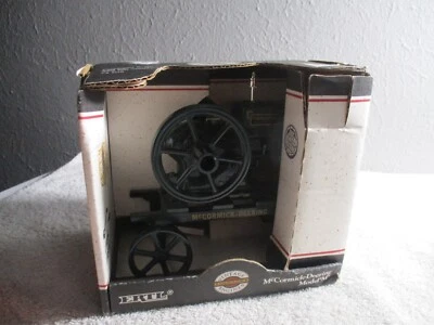 VINTAGE 1990 Ertl McCormick-Deering Model “M” Replica Gasoline Engine BOXED - Image 1 of 4