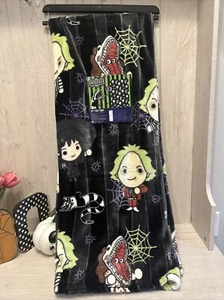 BEETLEJUICE Soft Plush Throw Blanket 50 x 70 in NWT Halloween Decor - Picture 1 of 3