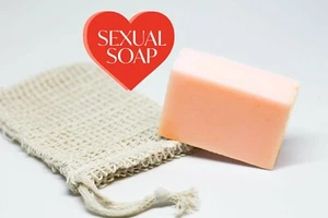 Mango Tangerine Soap With Scrub Soap Pouch Gentle Exfoliation and Rich Lather - Picture 1 of 2
