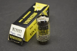 Raytheon 12AX7A ECC83 Tube - Tested Strong - Picture 1 of 11