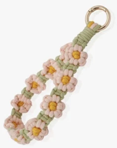 Macrame Flower Wristlet Macrame Daisy Wristlet Boho Accessory Keychain CUTE! NEW - Picture 1 of 7