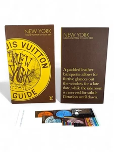 2011 LOUIS VUITTON NEW YORK CITY GUIDE (IN BOX SLEEVE) EXCELLENT - Foto 1 di 5