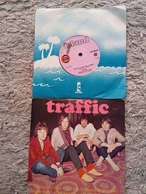 Traffic - Hole In My Shoe & No Face No Name And No Number   7"  Vinyls  - Image 1 of 3