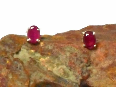 Oval Pink RUBY Sterling Silver 925 Gemstone Stud Earrings - 5 x 7 mm - Image 1 of 4