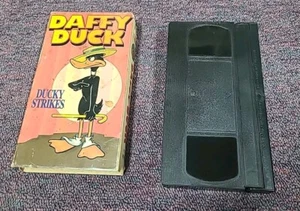 Daffy Duck Ducky Strikes VHS - Picture 1 of 10