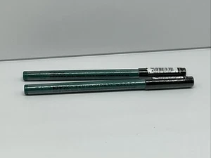 IMPORT Nyx Professional MakeUp SlideOn Lip Pencil - SLLP22 REVOLUTION - Set Of 2 - Picture 1 of 4