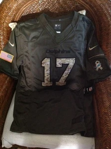 Miami Dolphins NFL nike salute to service Ryan tannehill #17 NWT jersey M Men's - Picture 1 of 11