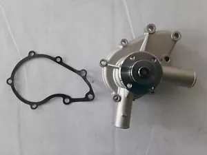 BMW e10 New Kl. Water pump for 2000 tii / 2002 tii / 2002turbo incl. gasket - Picture 1 of 6