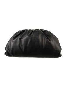 Bottega Veneta Large Pouch Clutch Black Leather - Picture 1 of 9
