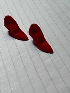 Vintage Barbie Schuhe - 60er Jahre rote geschlossene Absätze - Japan - Bild 1 von 3