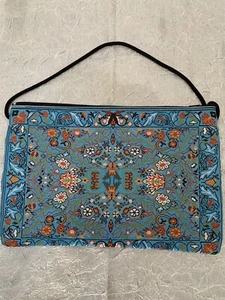 NUEVO Auténtico Diseño de Alfombra Tejida Damas Bolso de Hombro/Bandolera - Azul Cerdoso - Imagen 1 de 3