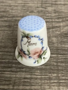 Vintage Mama Floral Porzellan Fingerhut - Bild 1 von 3