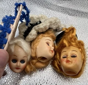 Cabezas de muñeca de plástico vintage años 50/60 ojos abiertos/cerrados - Imagen 1 de 11