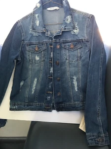 Blu[Edit] Distressed Denim Jacket Empowering Women 💪🏻💪🏻💪🏻 NWT Medium - Picture 1 of 13